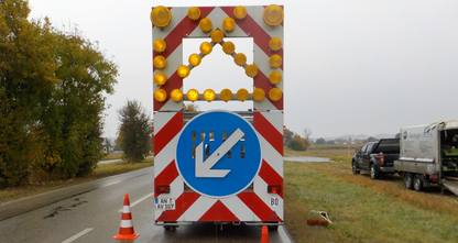 Verkehrssicherungsanhänger_02
